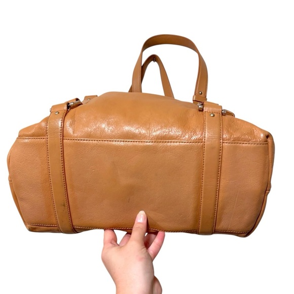 Banana Republic Caramel Tan Leather Slouchy Bohemian Shoulder Bag - Picture 6 of 13